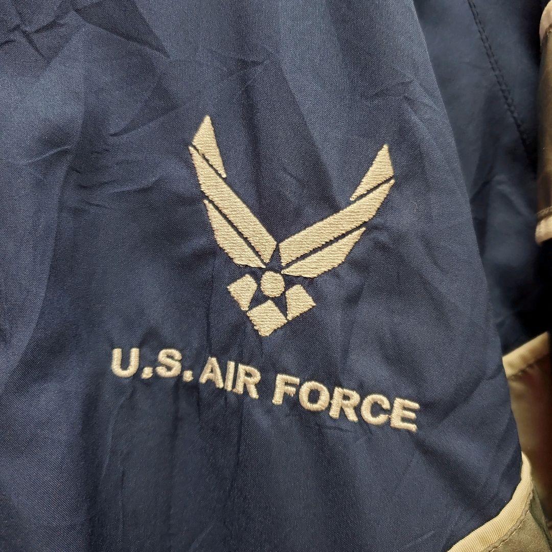 HA112☆米軍☆エアフォース☆トレーニングジャケット☆ミリタリー☆刺繍ロゴ☆L