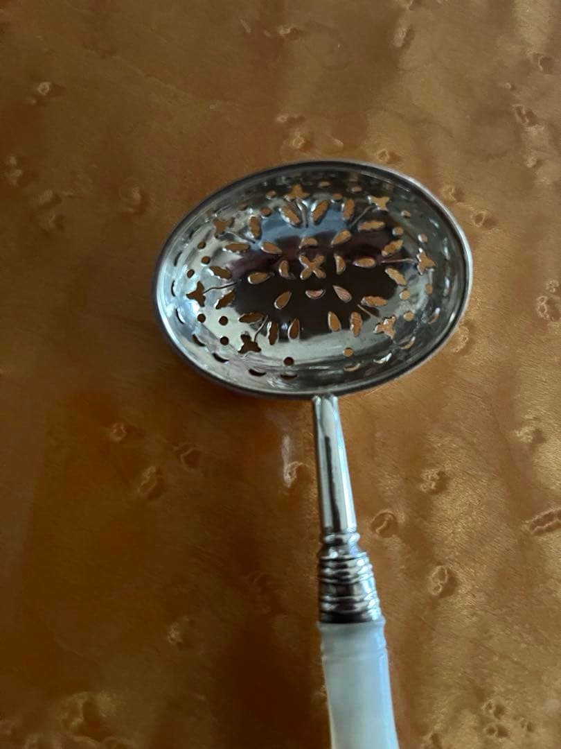 【美品】シルバー シュガーシフタースプーン 白蝶貝 パール カトラリー