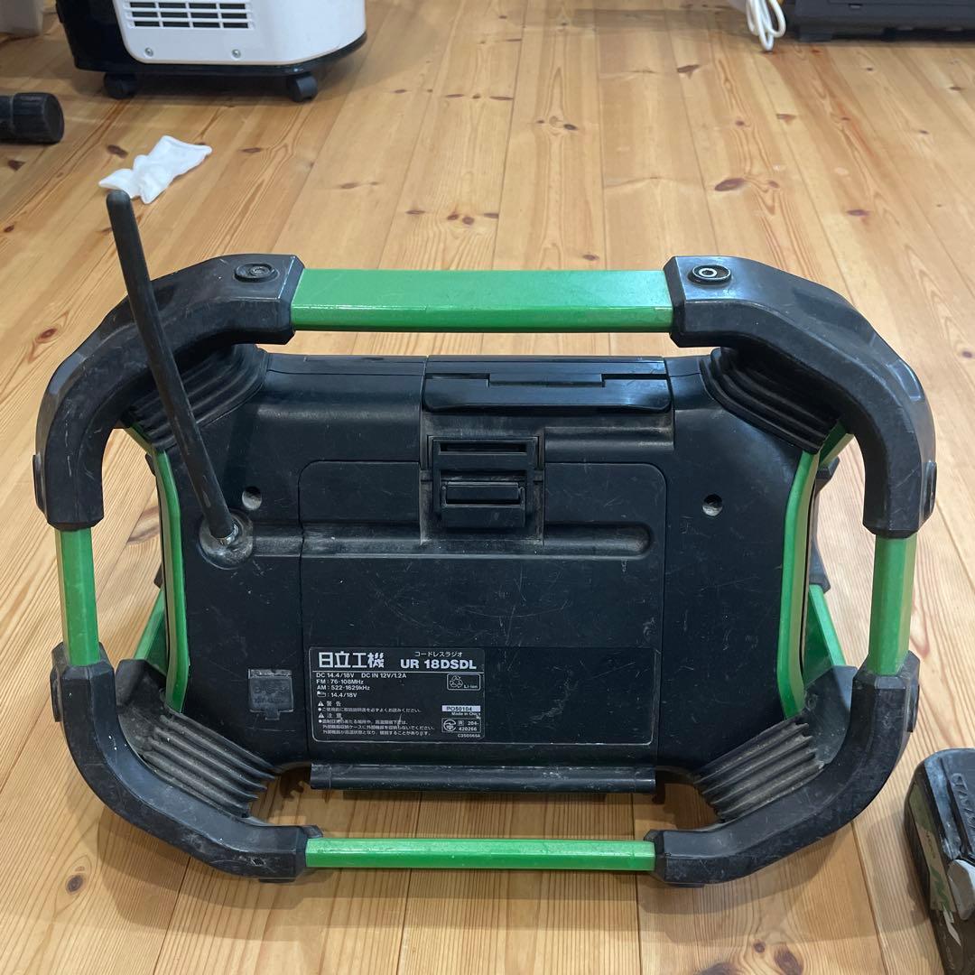 ハイコーキ❗️コードレスラジオUR18DSDL バッテリー一個付き‼️