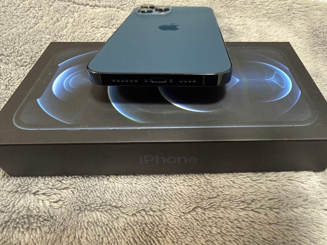 Apple iPhone12ProMAX 256GB ブルー