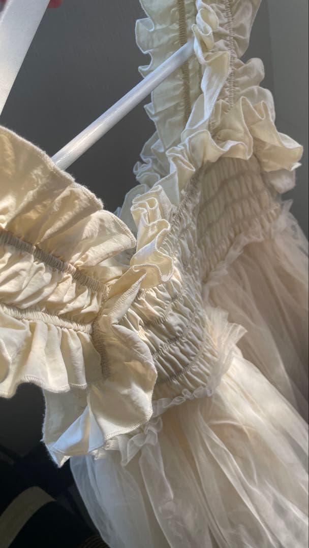 美品　PERNA チュールギャザーキャミソール　ペルナ