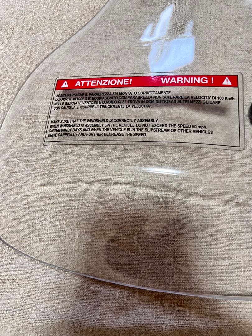 ベスパ GTS250ie 純正ウインドスクリーンクリア