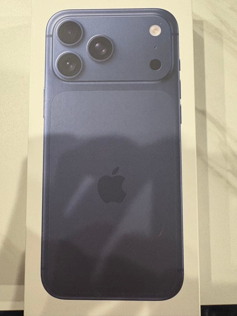 【カナちゃん・エンデ】iPhone17 promax 256GB