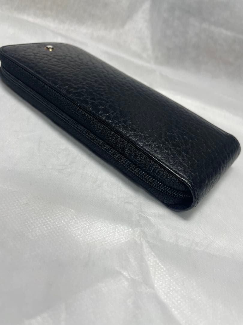 モンブラン　MONTBLANC ペンケース ラウンドジップ　レザー　黒　3本差し