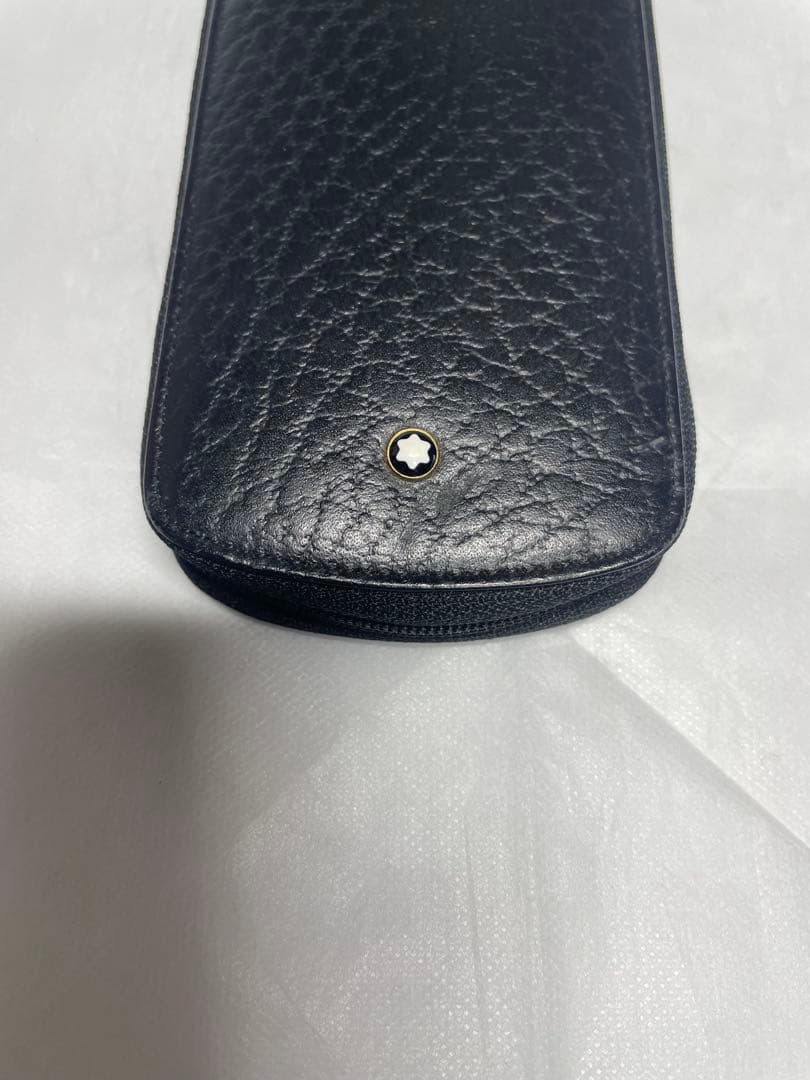 モンブラン　MONTBLANC ペンケース ラウンドジップ　レザー　黒　3本差し