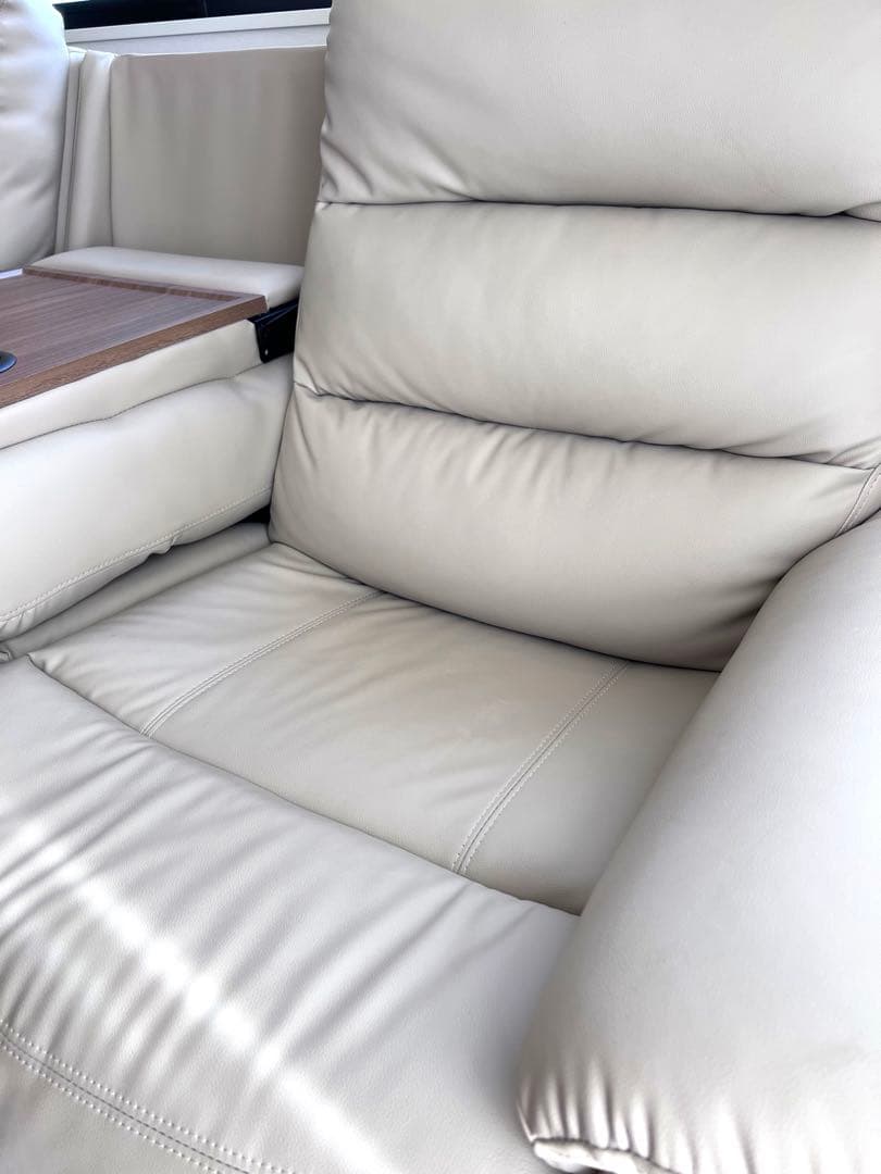 ★値下げしました！3人用電動リクライニングソファ/ Nビリーバ