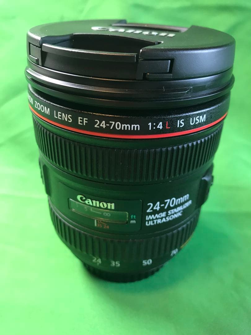 Canon EF24-70mm f4L IS USM フードEW-83L付き
