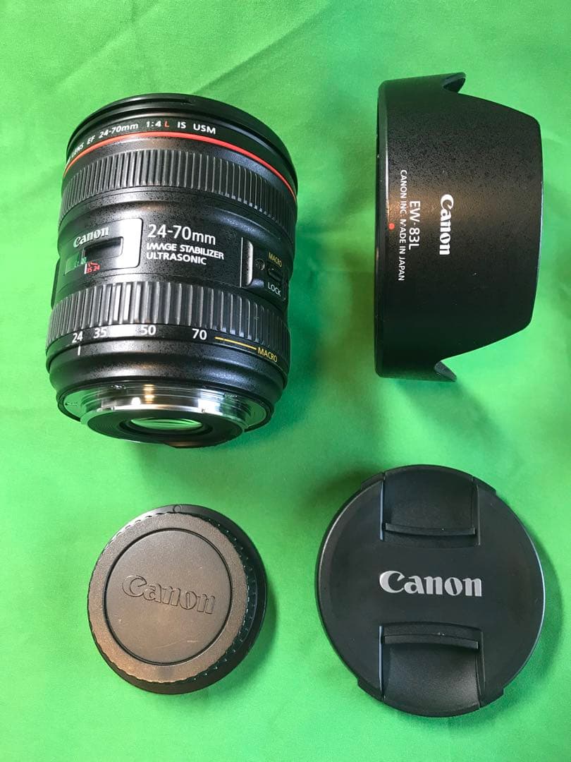 Canon EF24-70mm f4L IS USM フードEW-83L付き