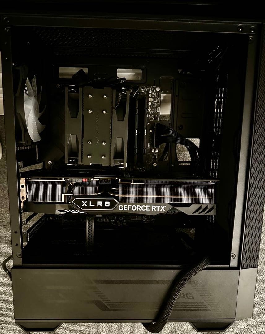 PNY XLR8 Gaming RTX4070ti 12GB グラフィックボード