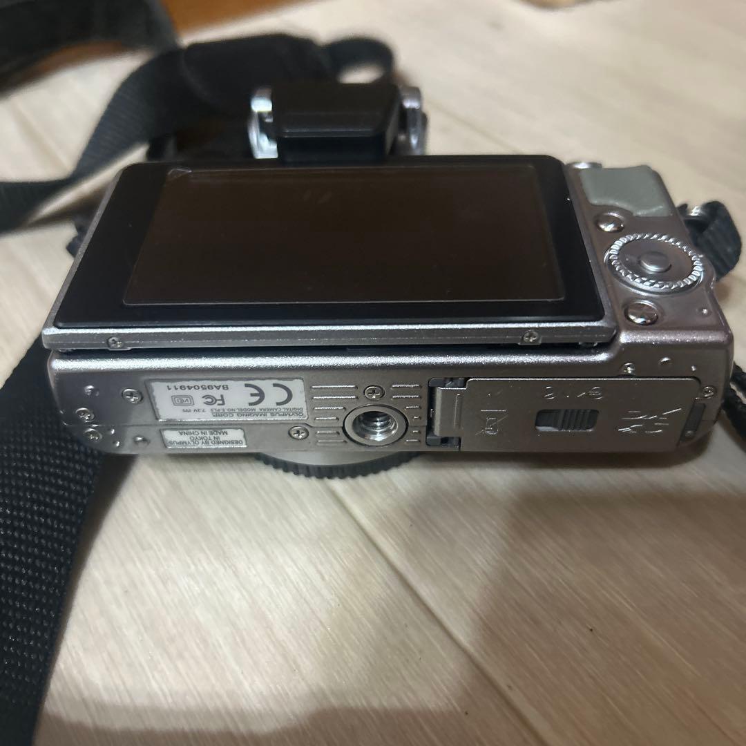 オリンパス　PEN E PL3 ボディ　動作良好