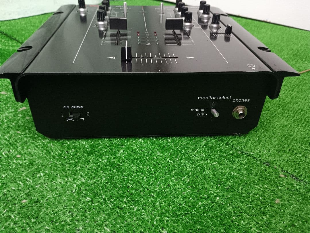 Vestax Vmc-002XLuTUB　DJミキサーUSBポート付き　中古美品