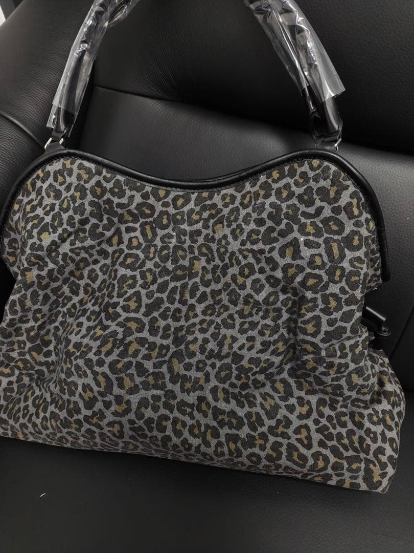 BadBlue ヒョウ柄 ハンドバッグ