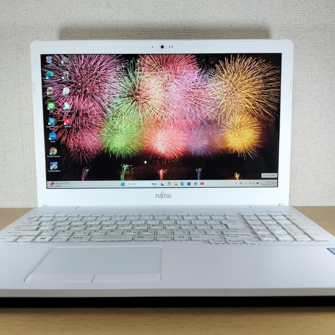 ノートPC i7 メモリ16GB Windows11 新品 SSD 富士通 美品