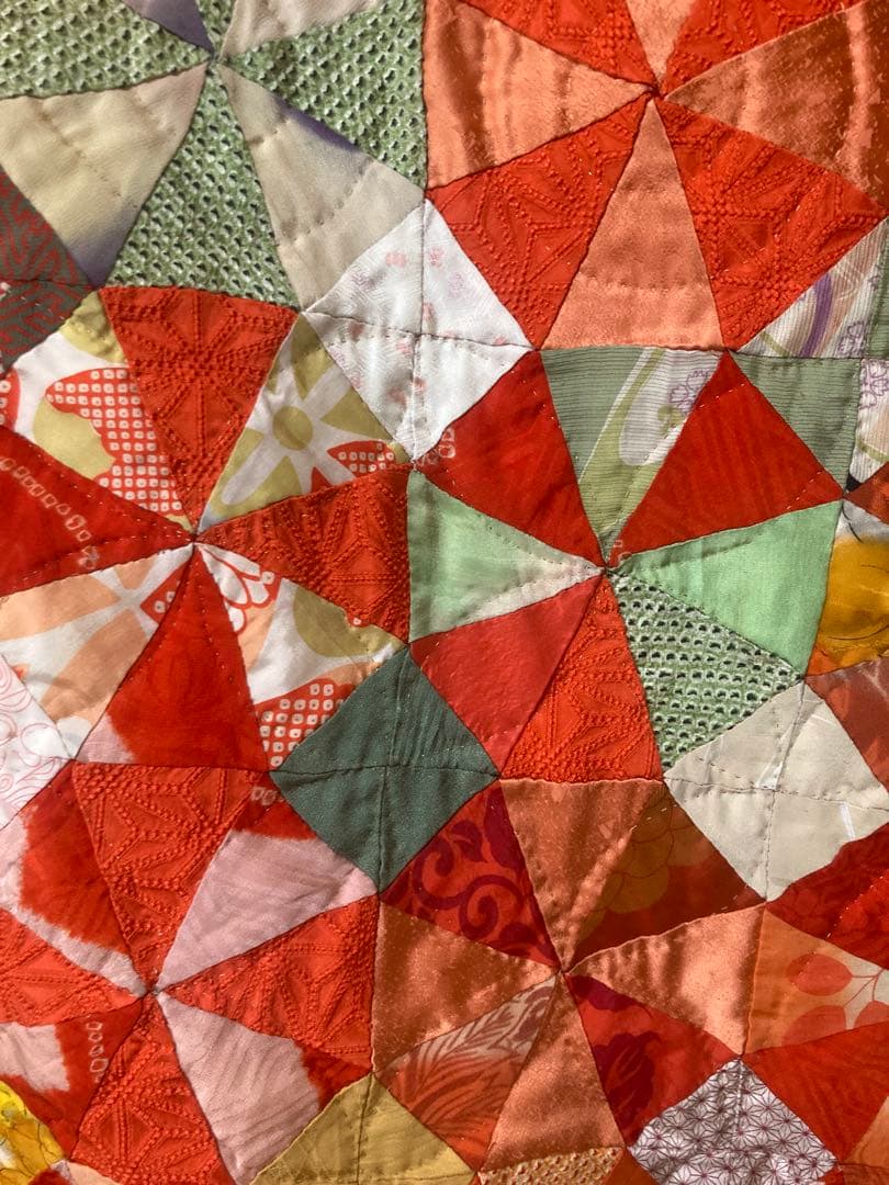 パッチワーク　手作り　タペストリー