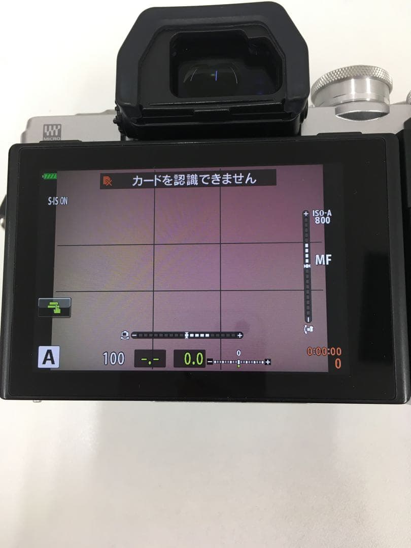 OLYMPUS OM-D E-M10 Mark Ⅲ本体レンズ TO.1647