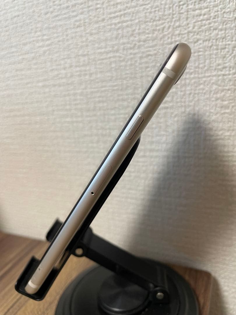 M5【即日発送】バッテリー100% iPhoneSE3 スターライト64GB