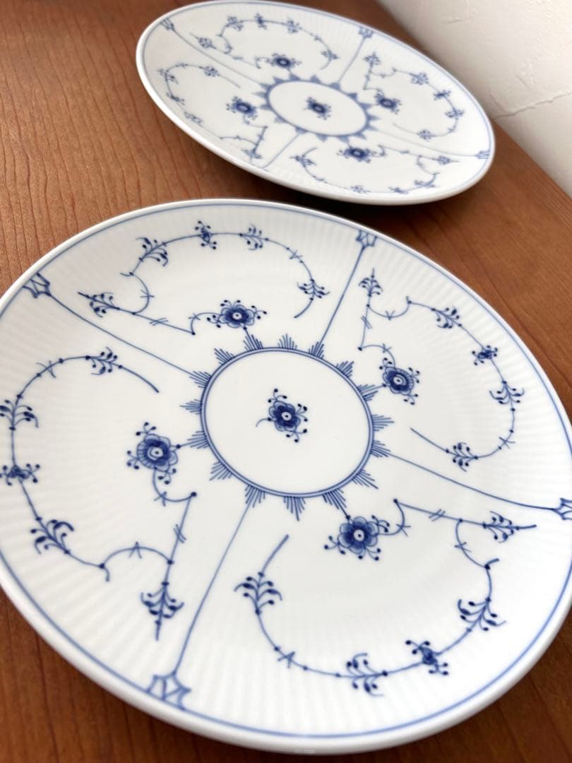 ブルーフルーテッド　プレイン　クーププレート　2枚