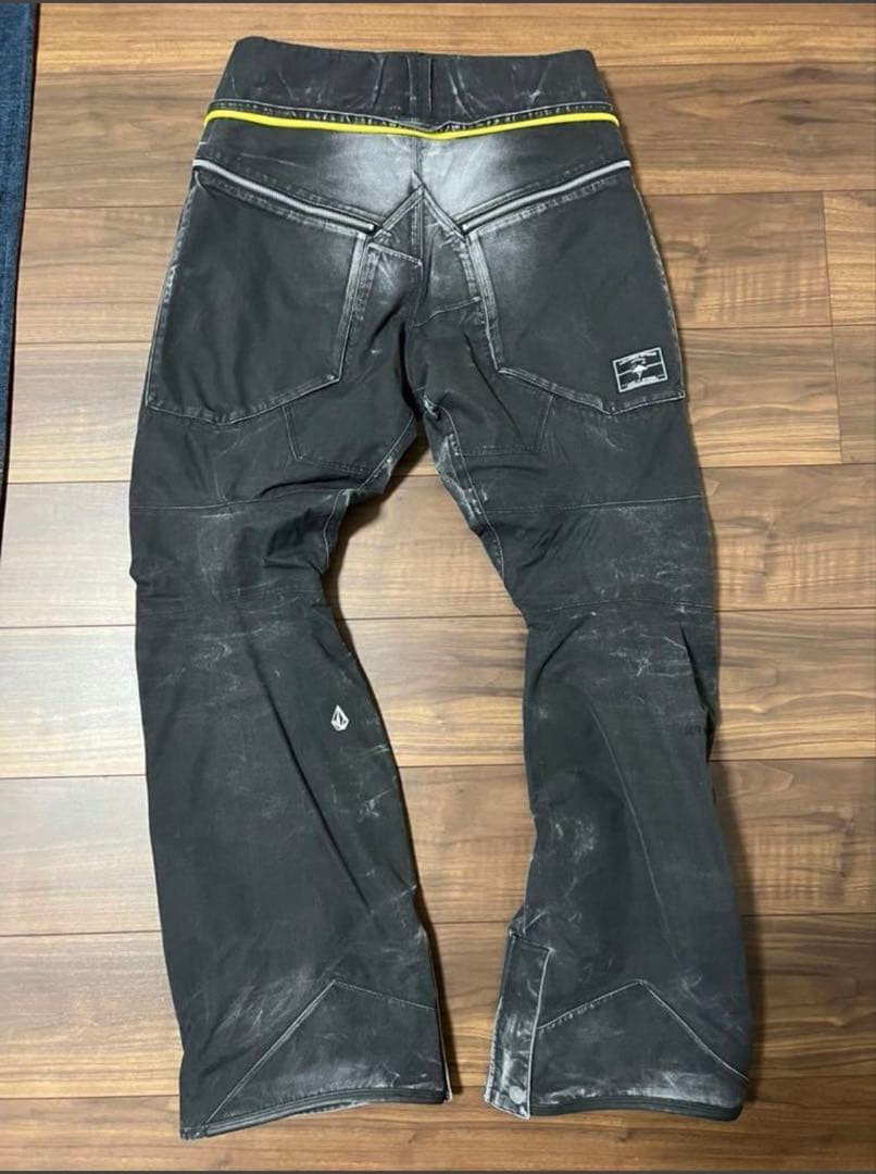 volcom ボルコム BLACKOUT PANT デニム　ブラックアウトパンツ