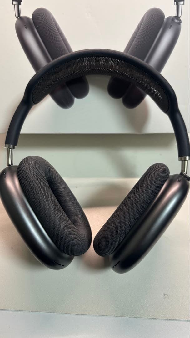 AirPods Max　スペースグレー