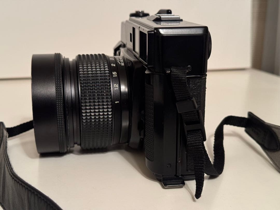 FUJI フジ GW690II 中判フィルムカメラ【おまけフィルム付】