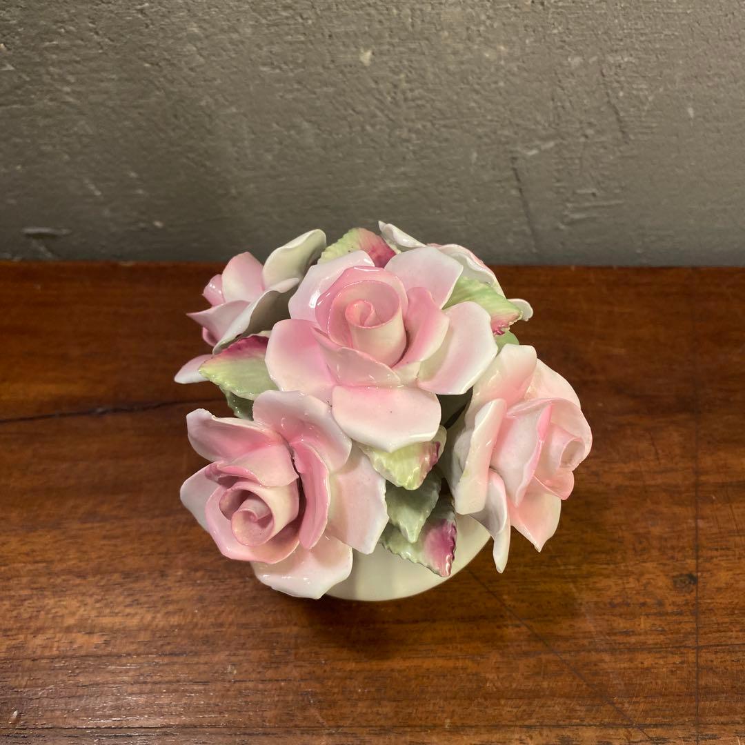 b 英国製E STRATFORD 陶器製バラ 花置物 オブジェ ギフト