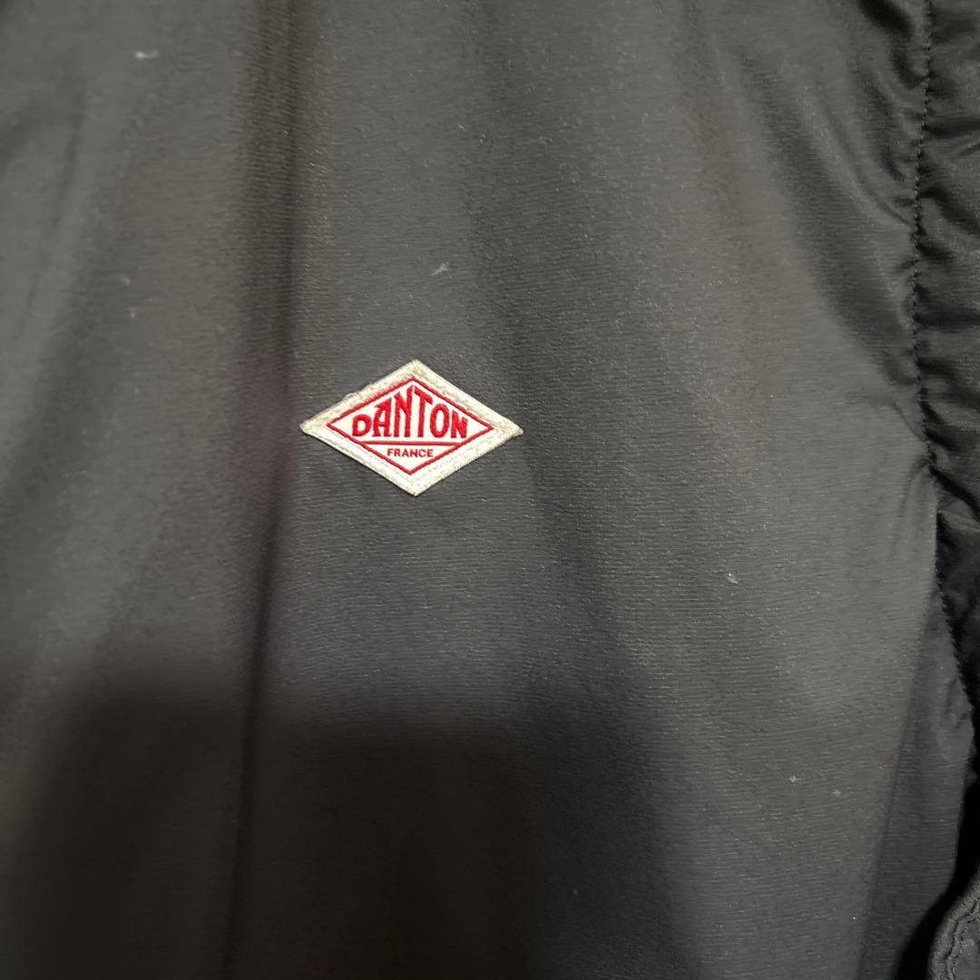 ダントン　インサレーションベスト