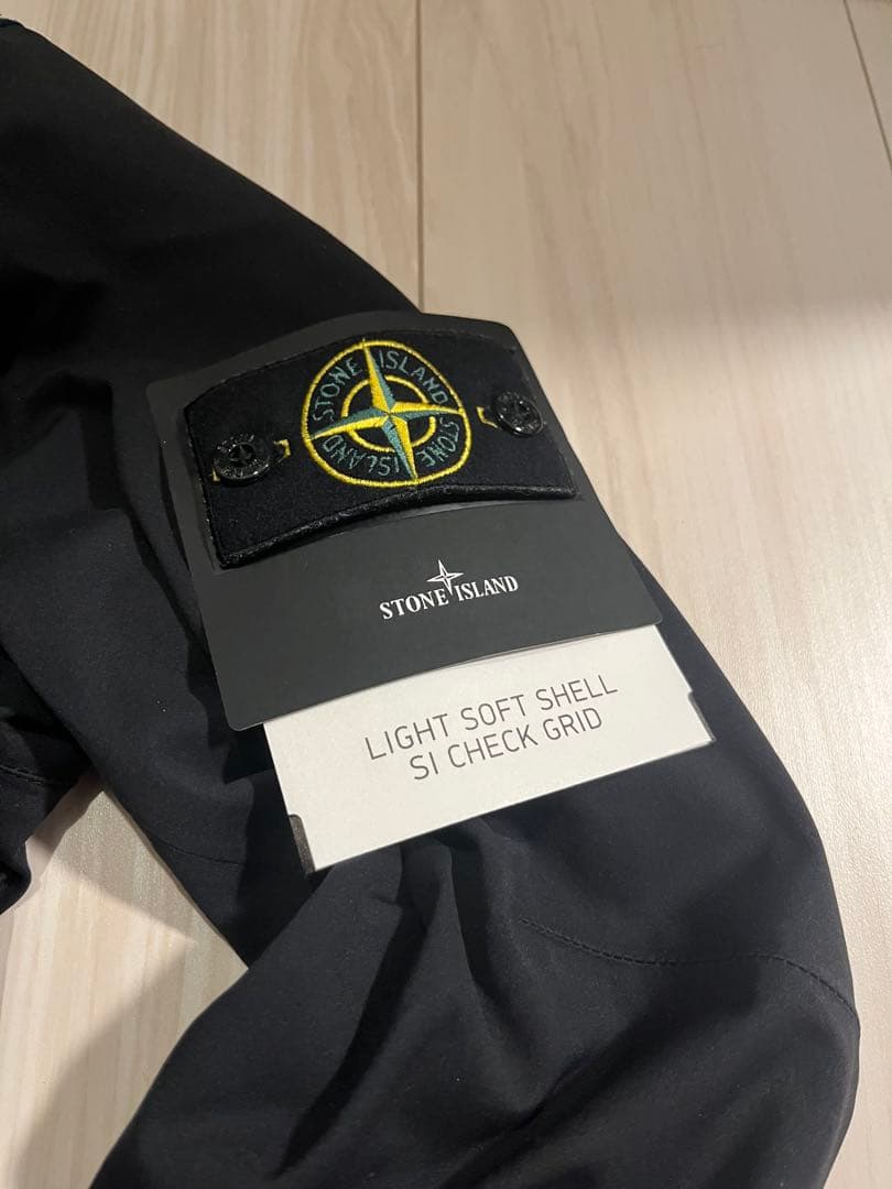 ストーンアイランド ライトソフトシェル ジャケット ブラックS