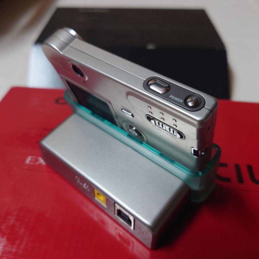 CASIO EX-S1 デジタルカメラ 1.2メガピクセル・箱付き