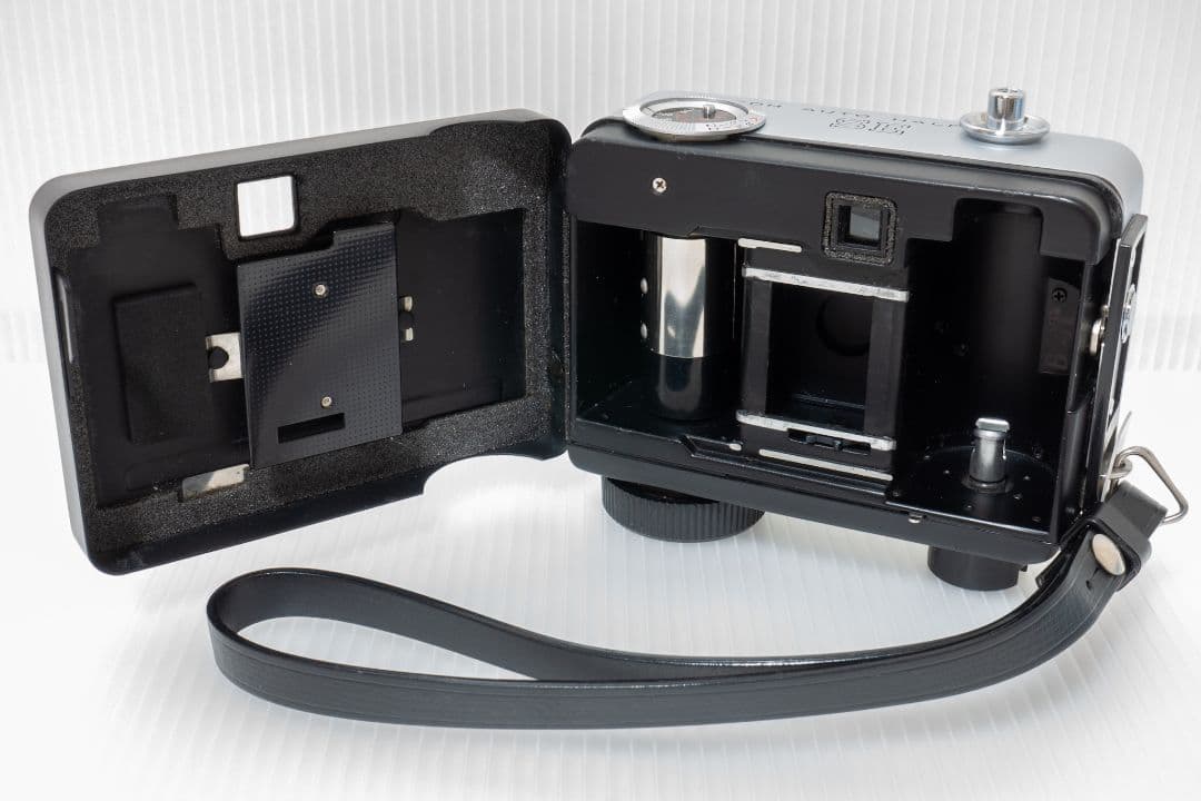 ⑨【美品・整備済品】RICOH AUTO HALF SE 「クリスタルウェーブ」