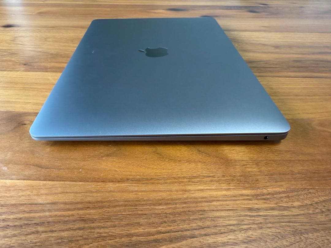 【超美品】Mac book air m1チップ　8gbメモリ　256GB