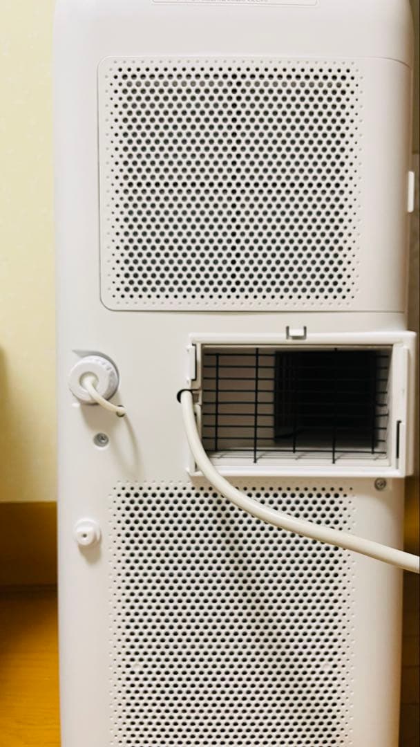 アイリスオーヤマ　ポータブルエアコン IPA-2203G排気ダクトカバー付!!