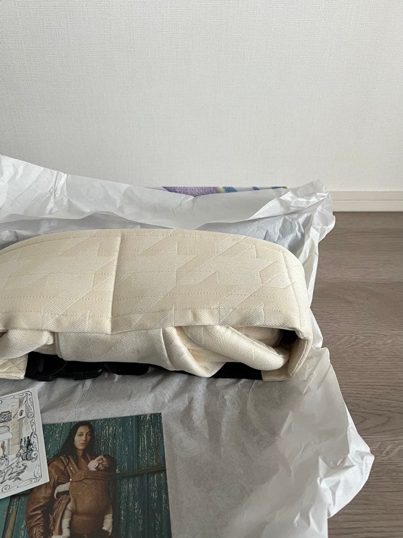 【新品、未開封】アーティポッペ　ザイガイスト　ツイードW