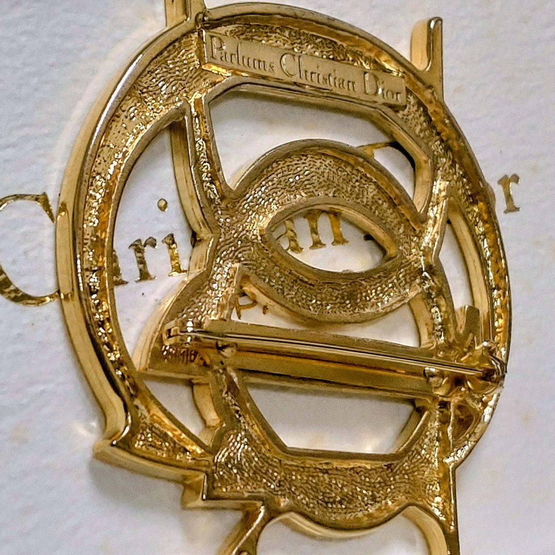 Christian Dior ディオール バースデイ コフレ ロゴブローチ＋香水