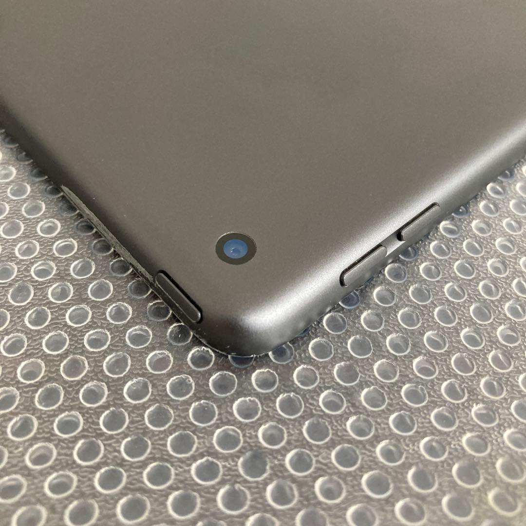 2705【早い者勝ち】iPad7 第7世代 32GB WIFIモデル☆