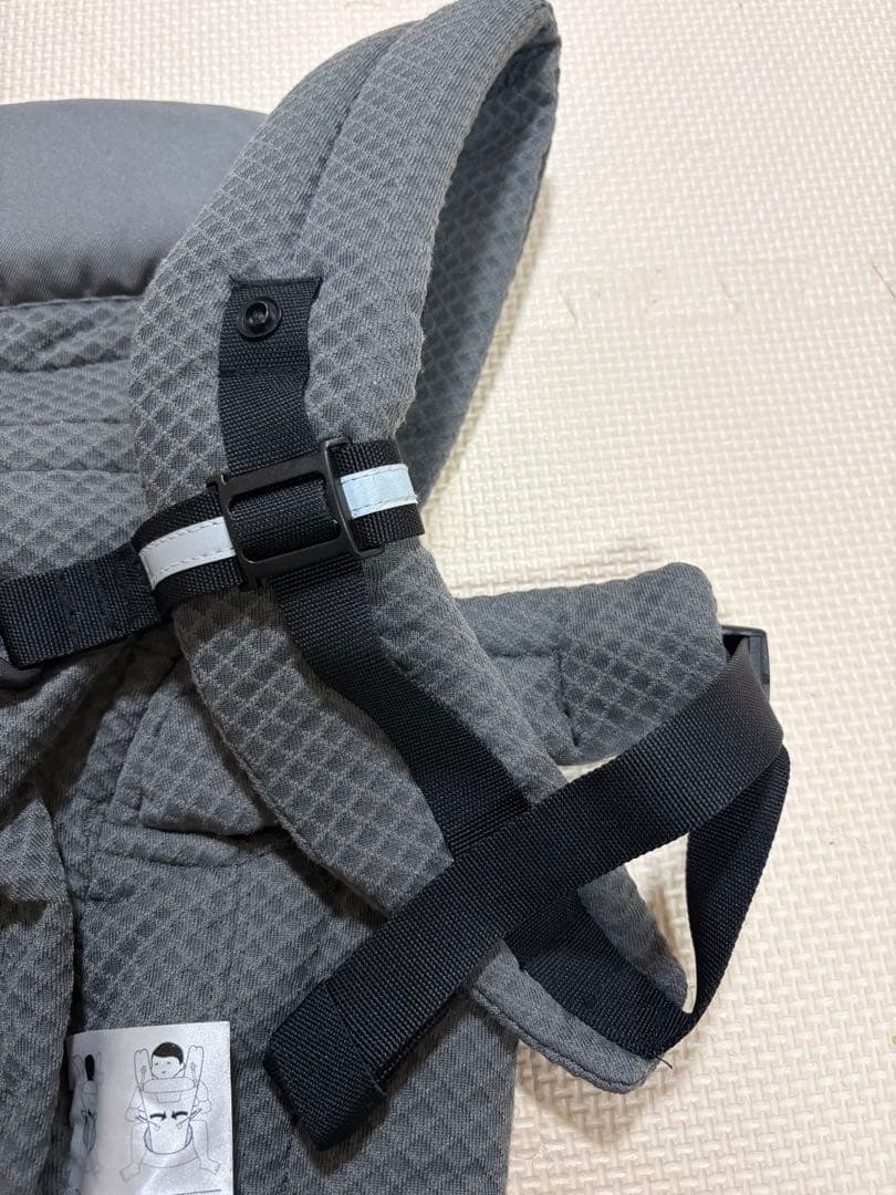 エルゴergobaby OMNI breeze ポーチ付き　オムニブリーズ