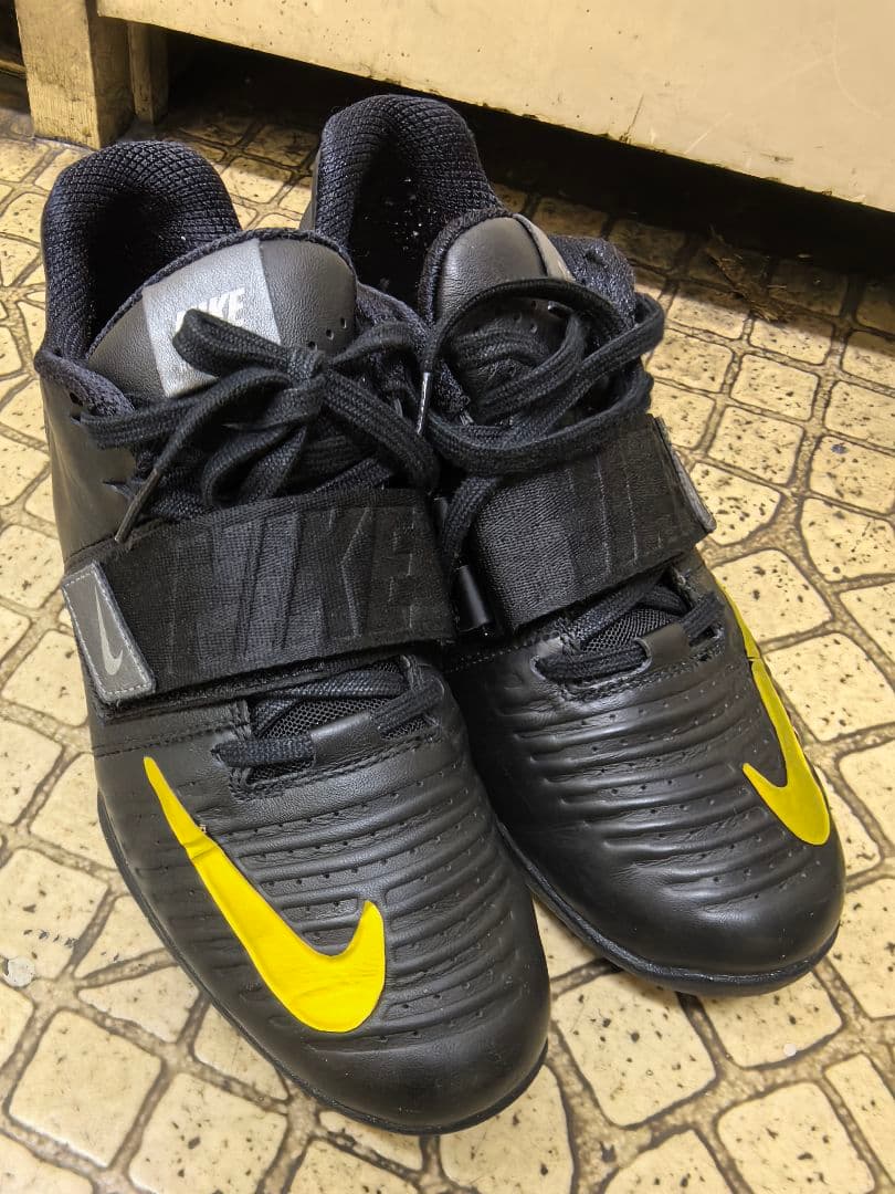 ナイキ ロマレオス3 スクワット ウエイトリフティングシューズ スクワットパワー