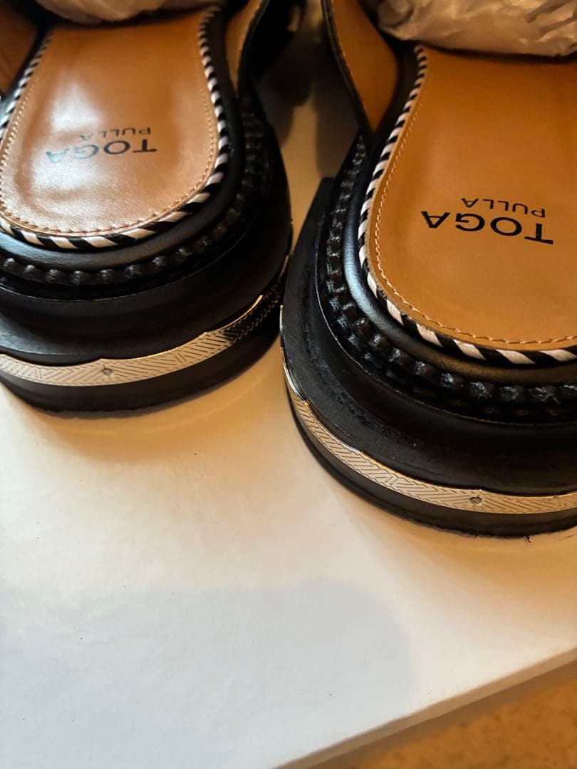 Toga pulla ローファー　サンダル　革靴