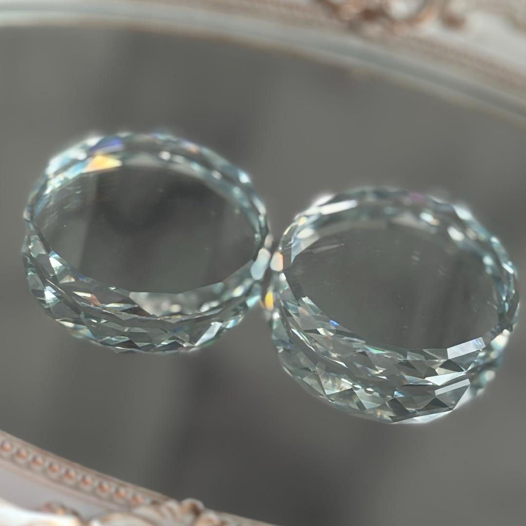 入荷‼️キラキラ✨ガラス台座 タワーやフリーフォーム　フリーカットやフィギュアにも