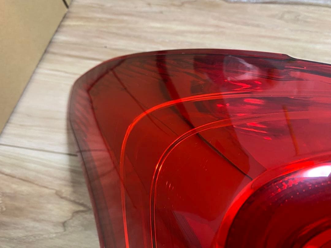 シャノル様　スイフト 左右テールランプ テールライト