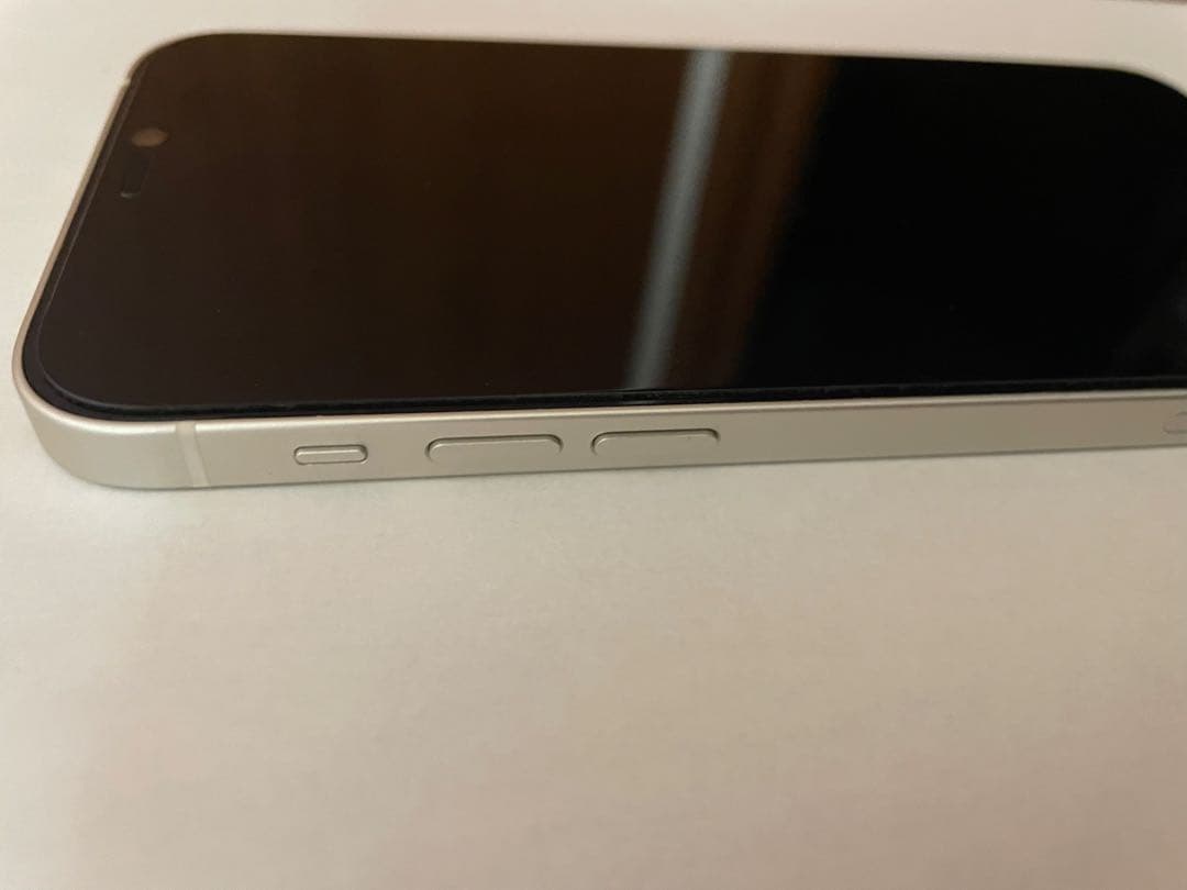 iPhone 12 本体　128GB SIMフリー　ホワイト