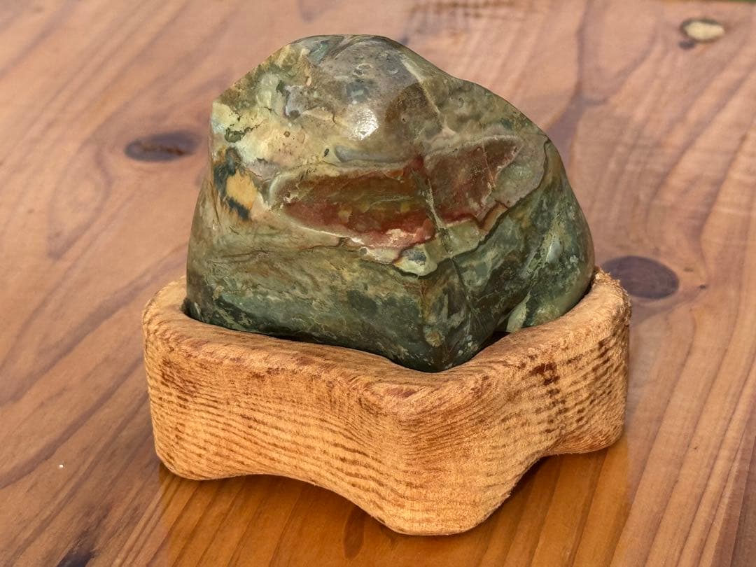 出雲石 鑑賞石 天然石 五色石 赤石 黄石 緑石 鉱物 鉱石 水石