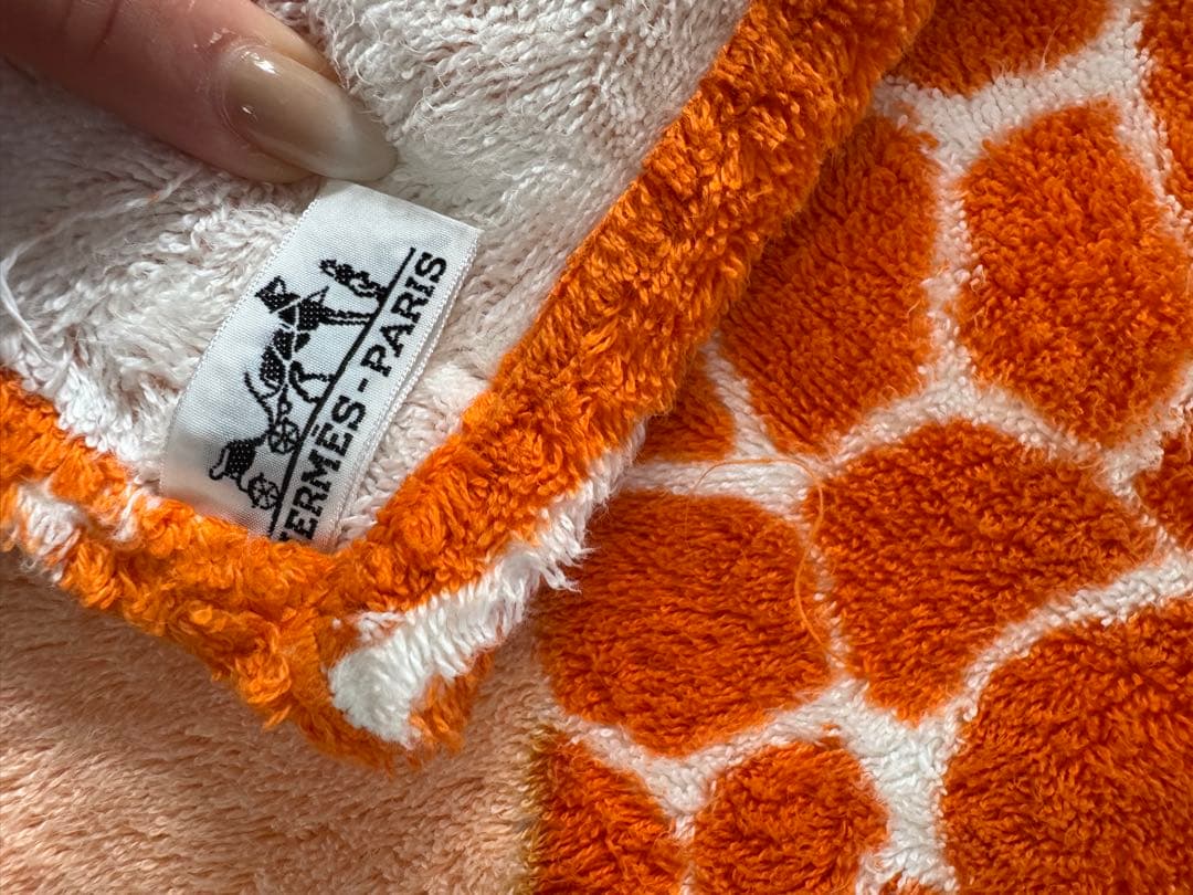 HERMES キリンデザイン ビーチタオル