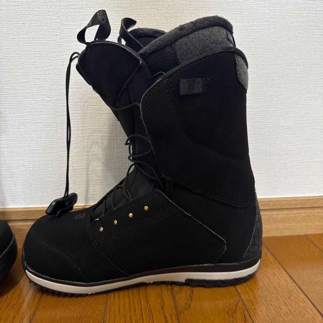 Salomon スノーボードブーツ ブラック&ブーツバッグ赤
