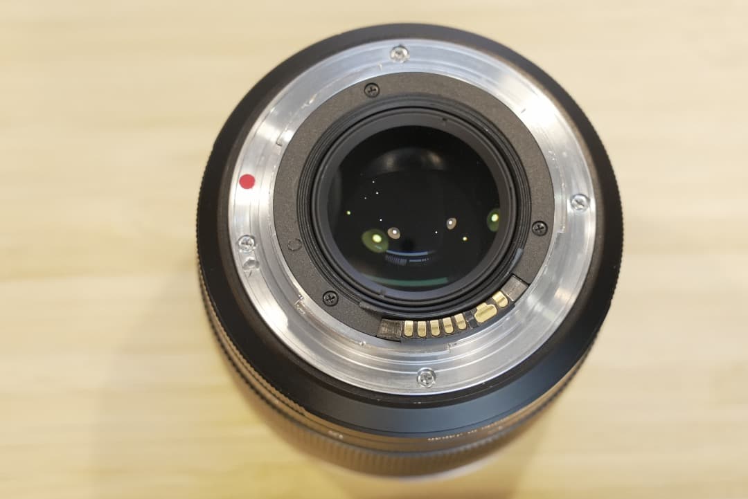 Carl Zeiss Planar 1.4/85 レンズ✨EFマウント