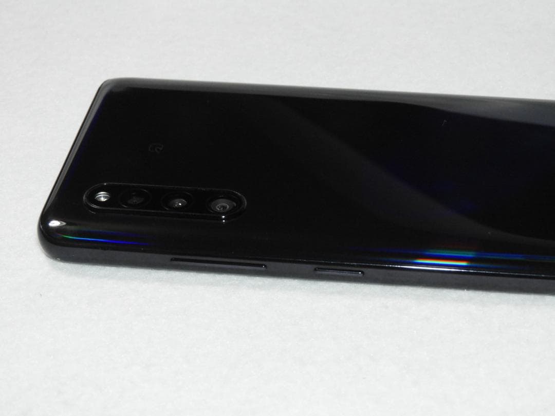 SAMSUNG Galaxy A41 SCV48 au SIMフリー