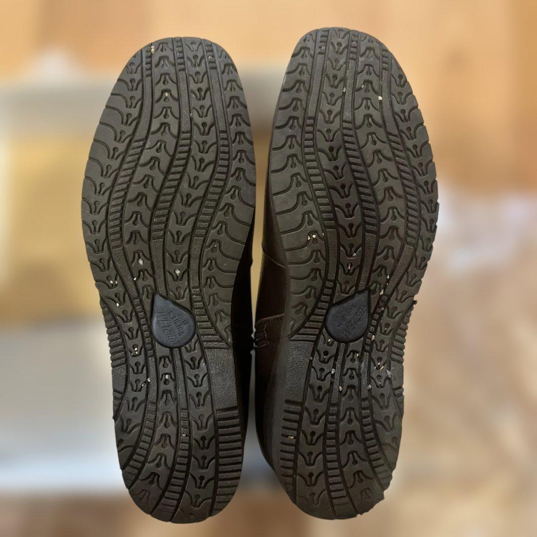 アシックス　ショートブーツ