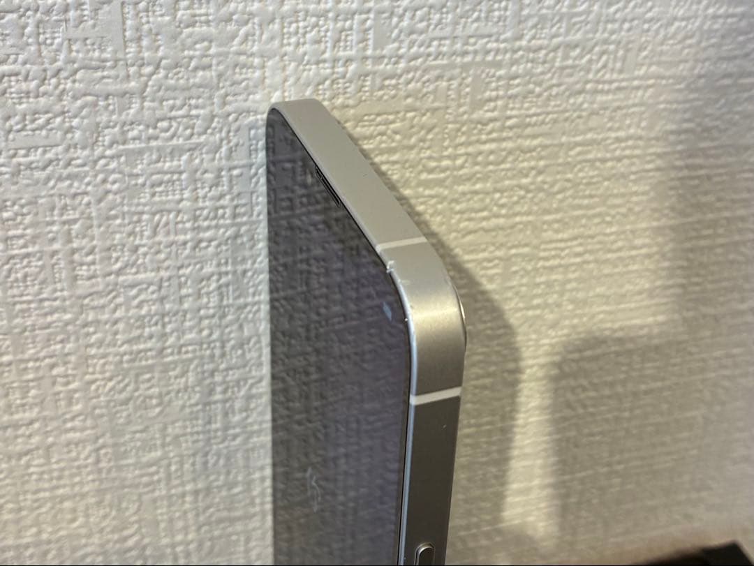 iPhone13 128GB 本体 ホワイト