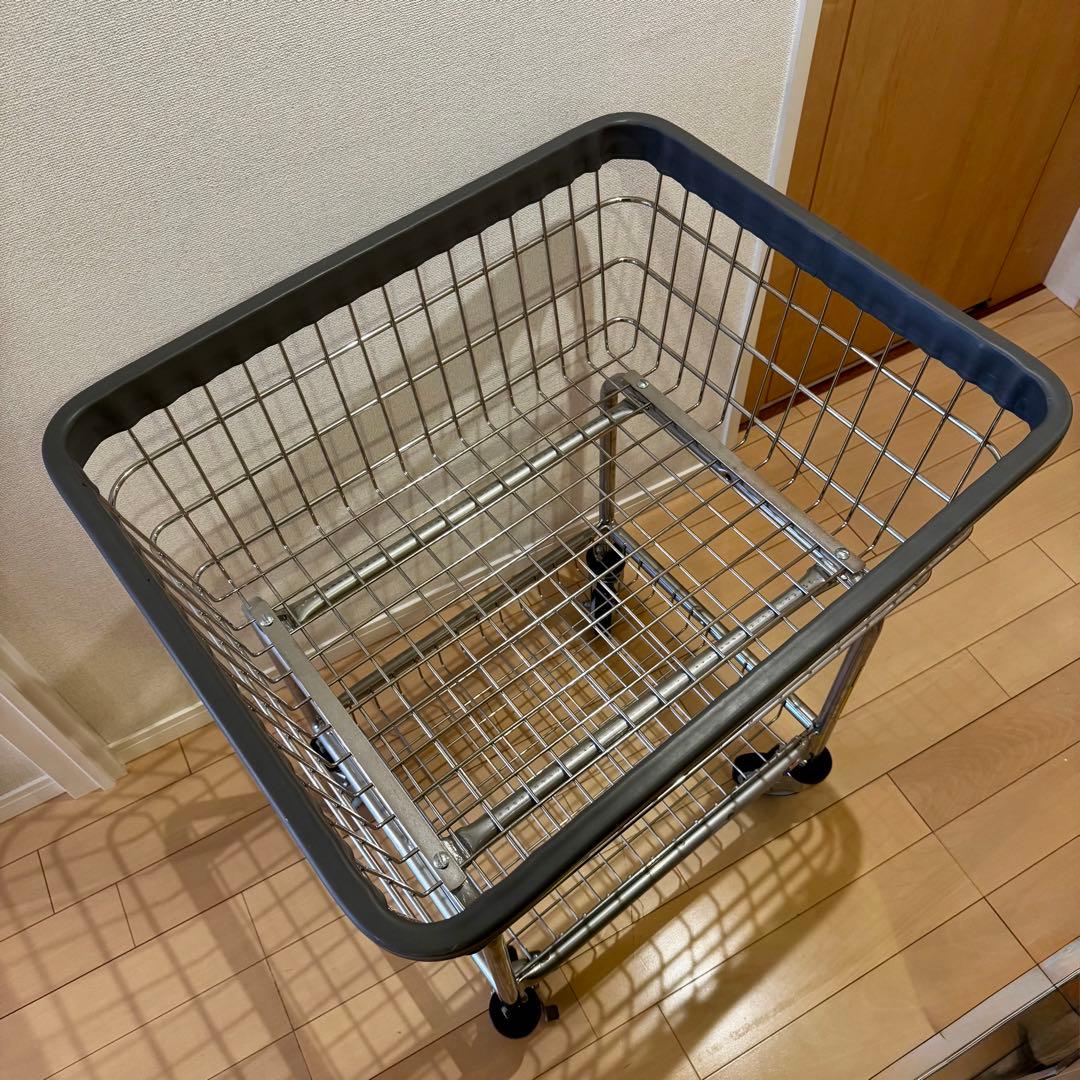 スチールラック・メタルラック PACIFIC FURNITURE SERVICE TOWEL CART