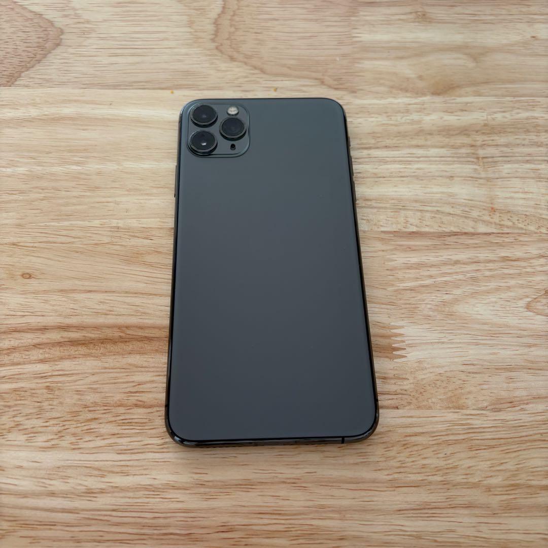 Apple iPhone 11 プロマックス　限定販売 12月25日まで!!!