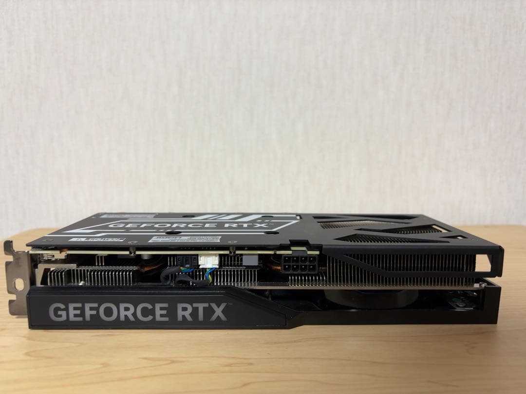 グラフィックボード・グラボ・ビデオカード GALAX GeForce RTX 4060 Ti 8GB 1-Click OC